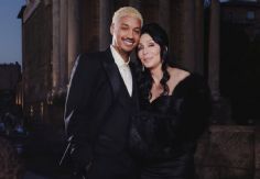 Cher dejaría la soltería en 2026; los rumores sobre una posible boda crecen cada vez más