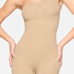 El éxito de las fajas Skims; la tendencia que redefine la belleza con naturalidad