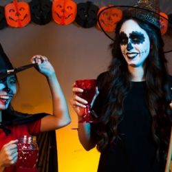 Los disfraces de última hora que te harán brillar este Halloween 2025