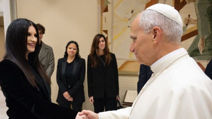 Laura Pausini hace historia al ser premiada frente al Papa León XIV por su trayectoria musical
