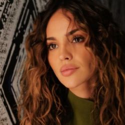Eiza González sorprende al cantar en un video reciente; usuarios creen que podría volver a la música