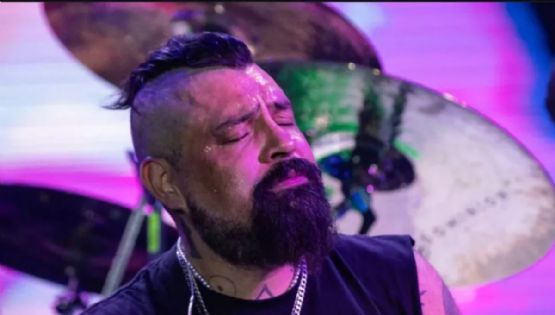 Hospitalizan de emergencia a Dr. Shenka, vocalista de Panteón Rococó: Esta es la razón
