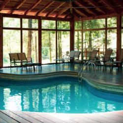 Te mostramos el hotel secreto con aguas termales techadas y clima perfecto todo el año