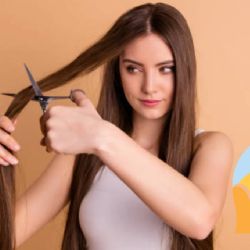 Cortarse el cabello uno mismo, ¿señal de libertad o de alerta?