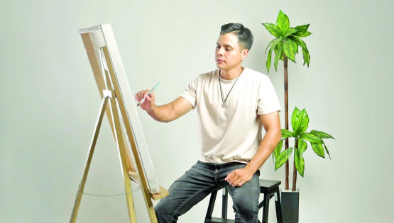 Aaron Cárdenas: cómodo y casual para el verano