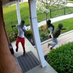 ¿Qué es el Door Kick Challenge? El reto viral que preocupa a padres en México y Texas | VIDEO