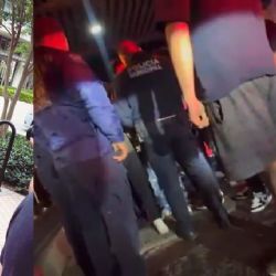 Natanael Cano protagoniza 'encontronazo' con una señora; esto le dijo | VIDEO