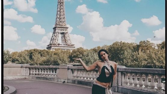 Rosalía genera polémica en París por sus axilas decoloradas y responde a las críticas